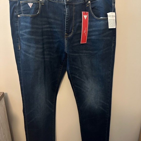 GUESS Men's Jeans 38X32 NWT slim low rise straight leg - Picture 1 of 11